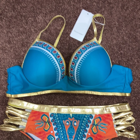 NWT women’s size XL 2 piece swimsuit - Picture 2 of 8